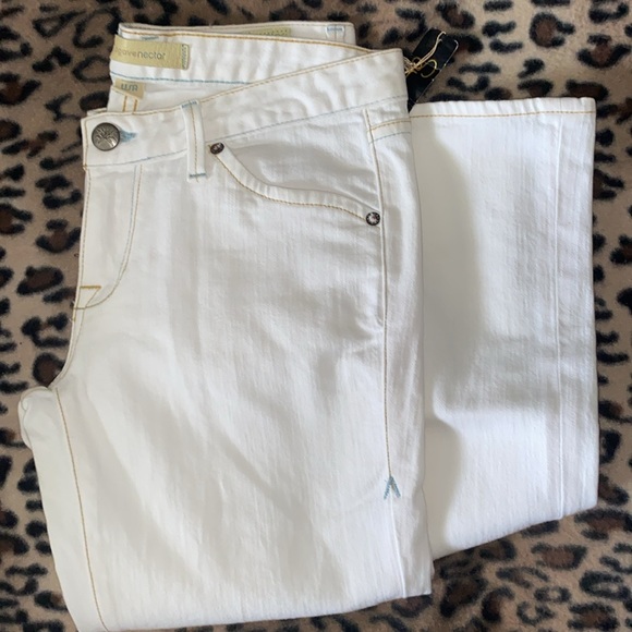 AGAVE Jeans Women’s Size 28 Size 6 Agave Slim Boot Cut Jeans Agave Nectar White - Picture 7 of 16